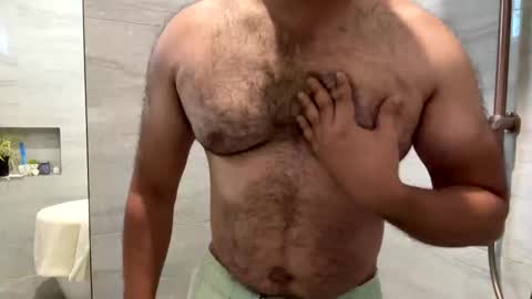 madbuz02 online show from March 29, 7:08 am