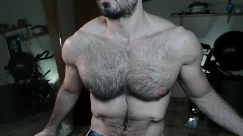 madmax20x online show from March 7, 7:00 pm