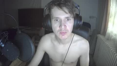 madnessss1215 online show from February 23, 7:54 am