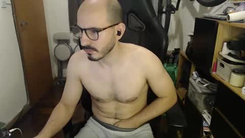 Snapshot of madziula chatting on October 30, 6:20 pm Peter online show from October 30, 6:20 pm