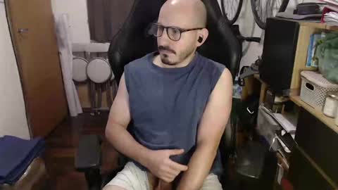 Snapshot of madziula chatting on December 30, 3:47 am Peter online show from December 30, 3:47 am