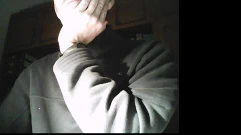 Maestrojedi0 online show from December 16, 6:27 pm