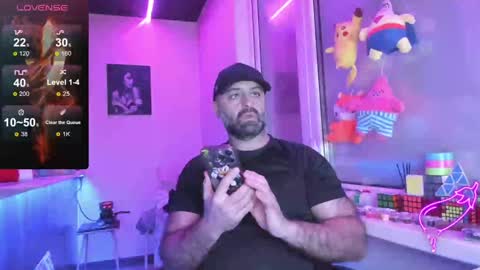 Snapshot of magabear chatting on January 6, 9:32 pm Magabear online show from January 6, 9:32 pm