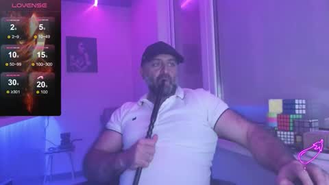 Snapshot of magabear chatting on October 17, 2:59 am Magabear online show from October 17, 2:59 am