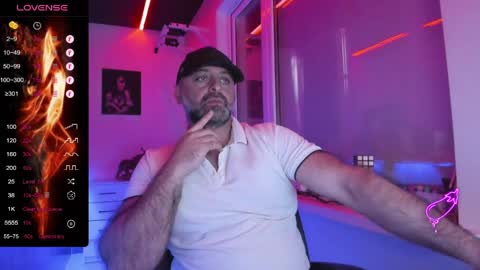 Magabear online show from April 4, 9:39 am