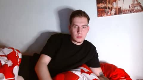 magic_fantasy77 online show from November 27, 5:33 am