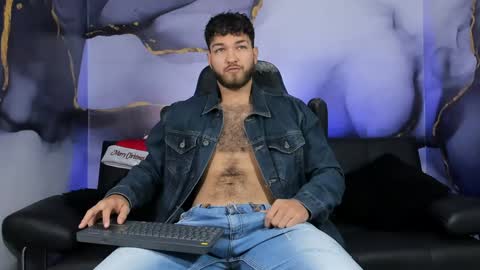 PRINCE online show from December 27, 10:55 am