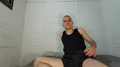 maiker23 online show from June 6, 2:06 am