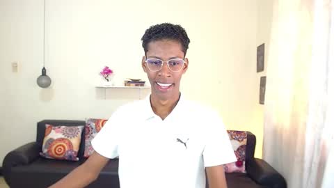 Snapshot of maiki18 chatting on January 20, 1:32 pm I am Maik online show from January 20, 1:32 pm