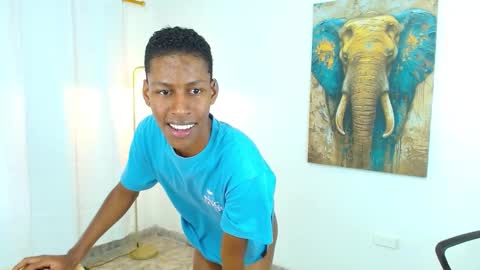 Snapshot of maiki18 chatting on September 24, 9:13 pm I am Maik online show from September 24, 9:13 pm