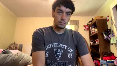 Snapshot of mainecollegeboy chatting on October 5, 4:11 pm mainecollegeboy online show from October 5, 4:11 pm