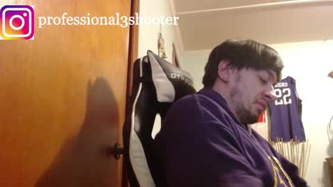 Snapshot of mainecollegeboy chatting on January 27, 9:44 am mainecollegeboy online show from January 27, 9:44 am