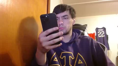 Snapshot of mainecollegeboy chatting on January 23, 6:17 am mainecollegeboy online show from January 23, 6:17 am