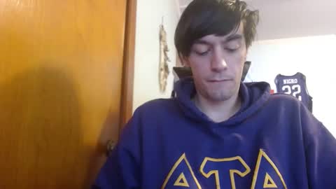 Snapshot of mainecollegeboy chatting on March 1, 12:56 pm mainecollegeboy online show from March 1, 12:56 pm