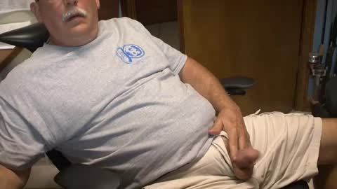 majormike34 online show from July 13, 10:00 pm