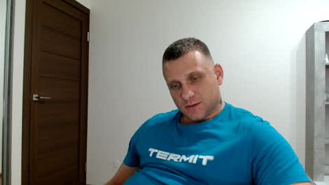 malchyshka online show from October 21, 9:39 pm