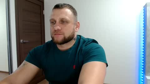 malchyshka online show from January 9, 6:46 pm