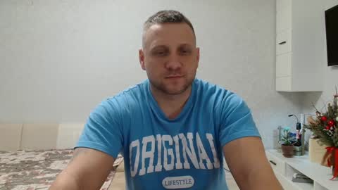 malchyshka online show from January 17, 9:06 am