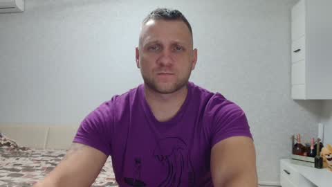 malchyshka online show from December 10, 6:28 pm