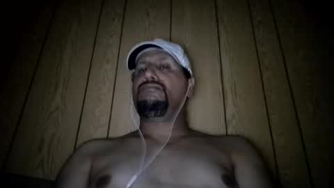 Man new online show from November 1, 9:52 pm