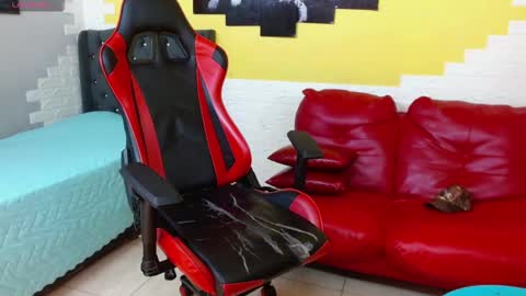 man_san11 online show from November 8, 2:42 pm