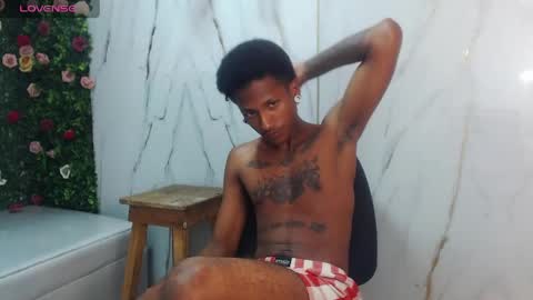 man_sant11 online show from April 18, 7:07 pm