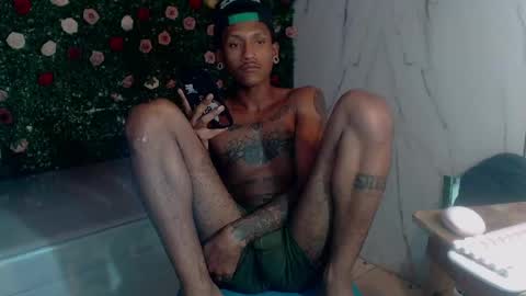 man_sant11 online show from April 15, 7:58 pm