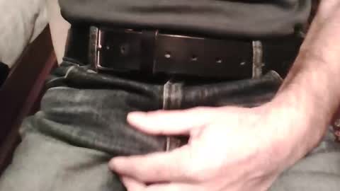 Snapshot of manco_travaglio chatting on October 23, 8:51 am Beeblebrox online show from October 23, 8:51 am
