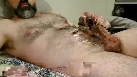 Man Dime Bear17 online show from February 14, 3:00 am