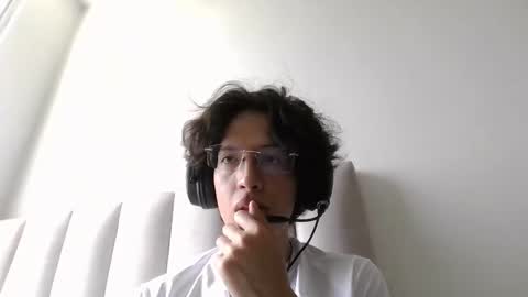 Manuel online show from March 4, 4:47 pm