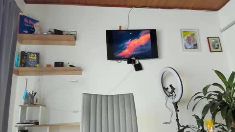 manucute 23  online show from February 3, 2:55 pm