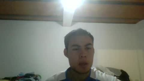 Snapshot of manuel9810 chatting on October 23, 3:43 am manuel9810 online show from October 23, 3:43 am