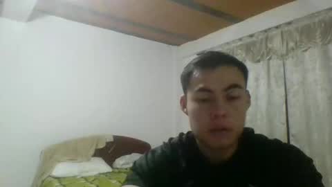 Snapshot of manuel9810 chatting on October 16, 5:04 am manuel9810 online show from October 16, 5:04 am