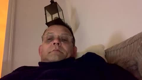 Snapshot of marc280384 chatting on March 2, 5:01 am marc280384 online show from March 2, 5:01 am
