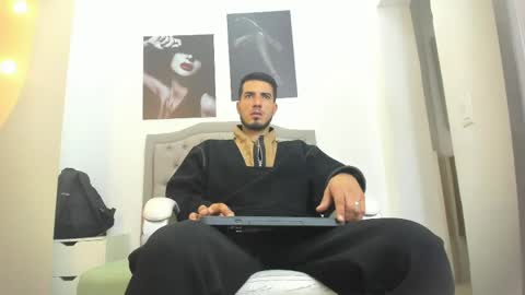 Marc Ruffalo online show from May 2, 12:19 pm