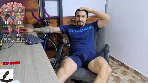 Snapshot of marckmuscle chatting on October 17, 4:49 am Marck Independent model online show from October 17, 4:49 am