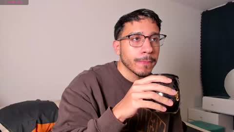 marco_jay online show from June 29, 7:47 am