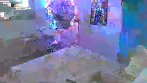 Mr 11 inch pole online show from January 13, 6:59 pm