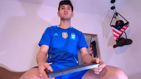 marcus_fire online show from October 30, 12:06 pm