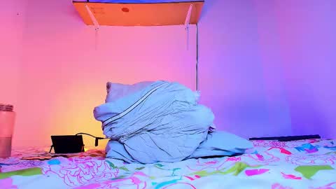 Marcus Hanks online show from November 10, 8:30 am