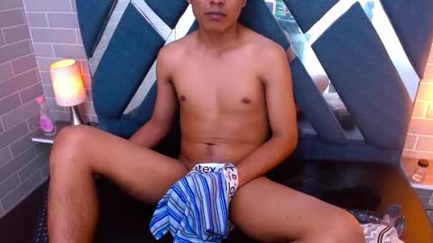 marcus hans online show from December 13, 8:04 pm