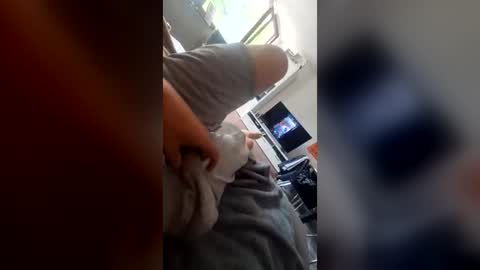 marekpiotr online show from June 21, 10:54 am