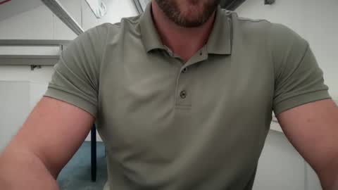 mark9222222 online show from November 14, 2:40 pm