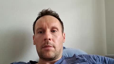 Mark online show from February 6, 11:10 am