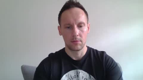 Mark online show from March 1, 10:02 am