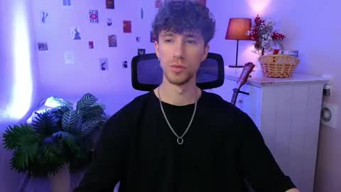 mark_caron online show from March 22, 8:47 pm