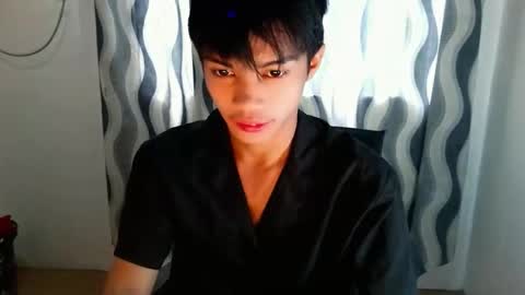 JUST CALL ME MARK online show from April 17, 5:10 am