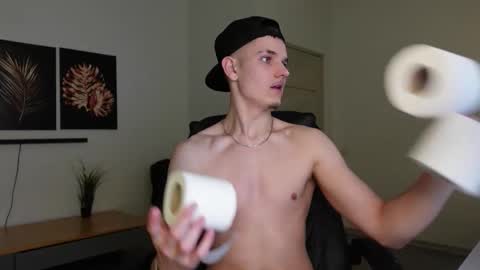 MARK KARSON online show from March 4, 7:10 pm