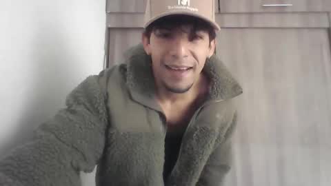 MODEL Mark Rut online show from November 17, 2:20 pm