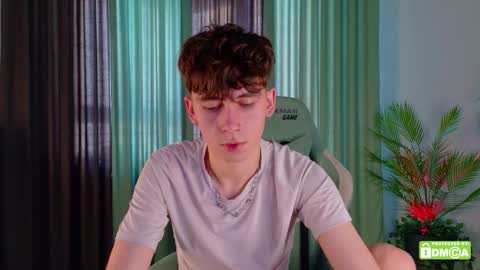 Mark online show from February 3, 6:40 am